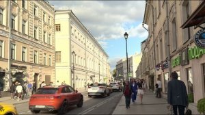 Прогулка по Москве центр столицы люди мода и настоящая городская жизнь 🌃✨