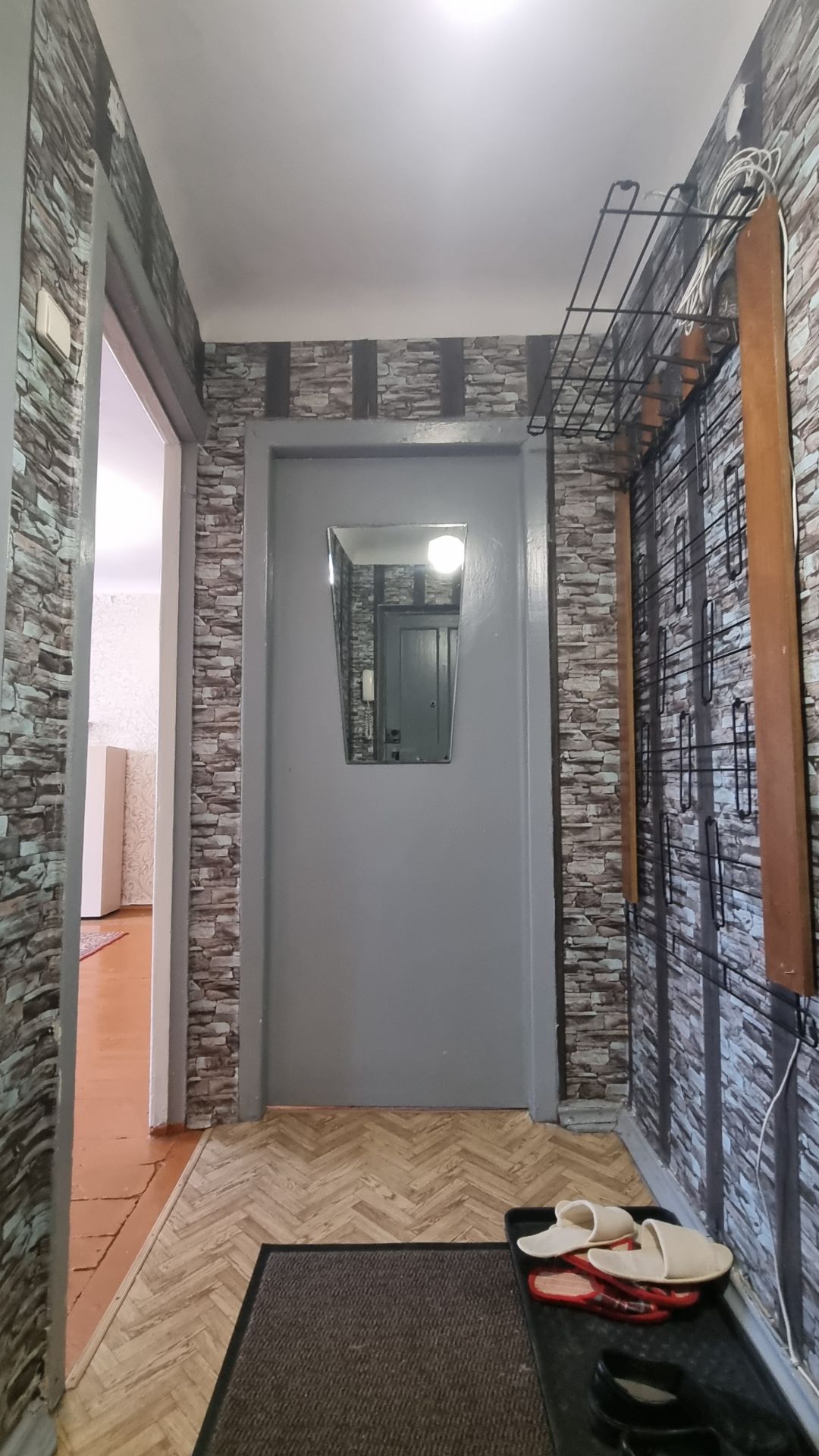 Волгоград ул. маршала Еременко д.29. Двухкомнатная