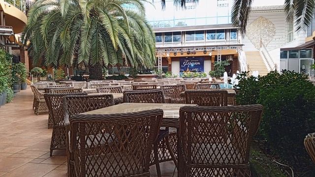 Паутинкой сморщилась вся кожа. читает автор Богдан Бандура