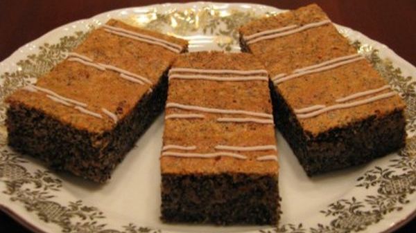 Маковые пирожные