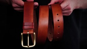 Как сделать кожаный мужской ремень. Работа с кожей.