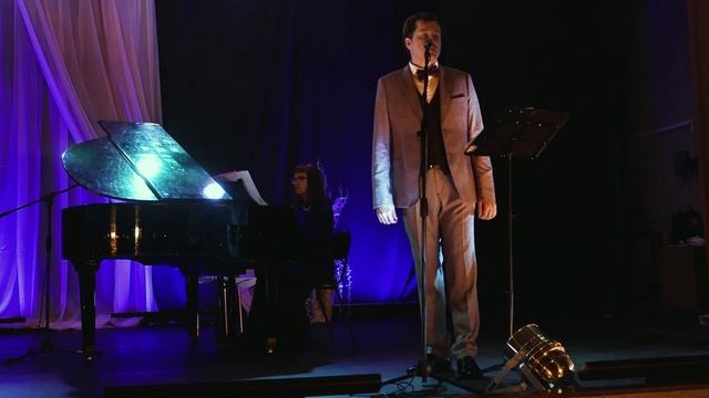 Три года ты мне снилась - исполняет Александр Стрижиченко, за роялем Ирина Муравлёва