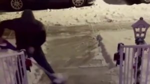 Снегоуборщик аккумуляторный