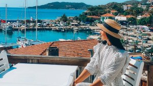 FELICITA. ФЕЛИЧИТА.