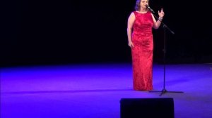 Под лаской плюшевого пледа. (Андрей Петров, Марина Цветаева). Исполняет Евгения Казинская.