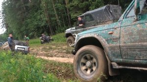 Audi Quattro УНИЖАЕТ ВНЕДОРОЖНИКИ оффроад против TANK 300, Land cruiser Prado, Уаз и Луаз из СССР