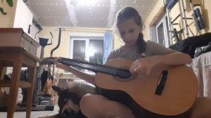 Я играю на гитаре 2 песни