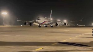 Самолет Путина приземлился в Бишкеке: кадры