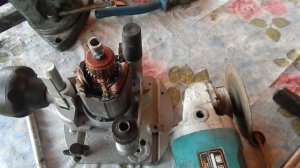 Как снять   подшипник с якоря фрез машинки   без съёмника