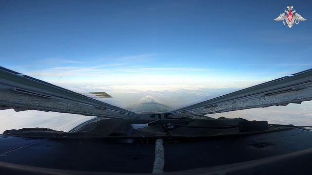 СВО День 1370: Стратегические ракетоносцы Ту-160 выполнили плановый полет