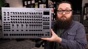 Roland TR-1000: What Hell is this Lol?