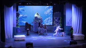 Театрализованное представление «Пока снежинка не растает»