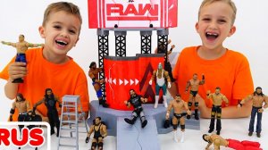 Ники и Влад играют с игрушками! Видео для детей!