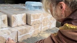 Донецк. Развозим топливные брикеты по Петровскому району