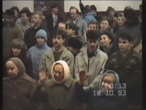 Евангелизация в посёлке Двинской Березник 18.10.1993 г. (3 ч.)