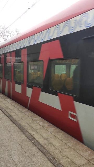 Электропоезд "ИВОЛГА 3.0" на платформе Электрозаводская МЦД-3