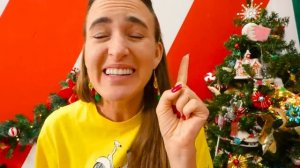 Влад и Никита Семья Влада и Ники развивает воображение и креативность, готовясь к Рождеству