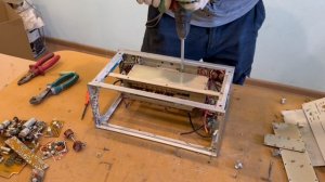 В разборе ГЕНЕРАТОР СИГНАЛОВ ВЫСОКОЧАСТОТНЫЙ Г4-102