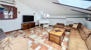 Просторная квартира в историческом центре! Аренда 5-комнатной квартиры, 185 м² (ID 47453)