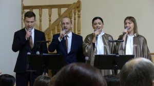 Общее пение "Твердо я верю в Божью любовь"