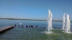 💦✨ фонтан на набережной Волги в Самаре: он не просто бьёт — он говорит