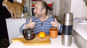 завтрак. спасибо за донаты. Рыжий мастер саботажа. мукбанг. обжор. еда на камеру. Диета. шизофрения.