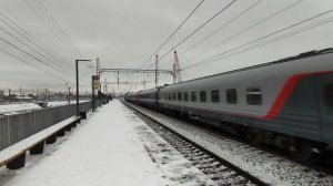 СПб. Платформа "Сортировочная". Пассажирский в сторону Москвы.