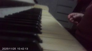 Пианино: разбираю первый такт "Цыганочки"