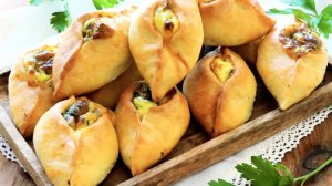 Турецкие пирожки Погача с сыром и зеленью