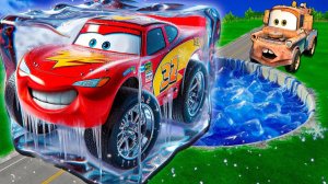 Машинки летают и прыгают! Развивающие мультики Машины помощники. Мультфильмы про машинки