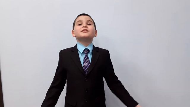 Серпантин детской поэзии. Лучшее индивид исполнение стихотворения (7-10 лет). Воронин Тихон