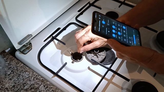 Наш домик в деревне. Готовимся к зиме. Подключаем газ. Заготавливаем яблоки. Сидим у костра.