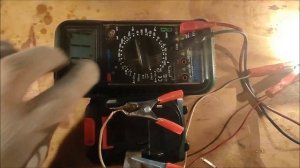 Измеряем емкость аккумумуляторв мини пилы.