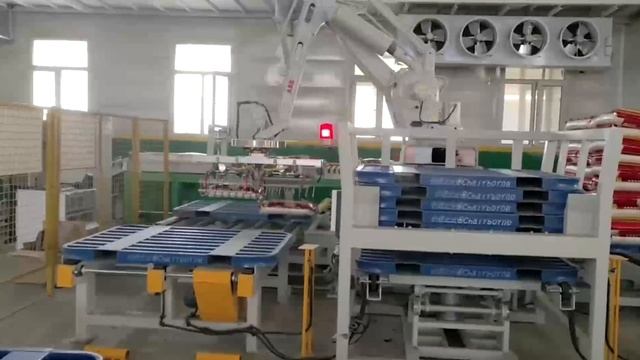 Роботизированный манипулятор с двухзахватным гриппером