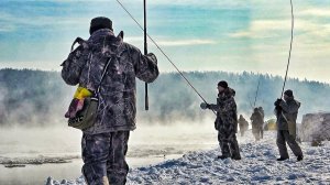Рыбу Буквально Собирают Руками .Самая Крутая Зимняя Рыбалка с Подводным Эхолотом. Восточная Сибирь.