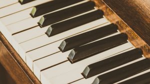 играем на пианино в роблоксе