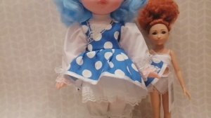 Собрала все молды кукол Дивомир