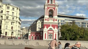 Москва в центре жизни прогулка по оживлённым улицам столицы 🌆✨