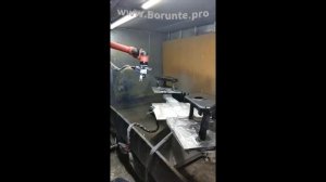 9. Покраска воздушная 2 деталей с поворотным вращающимся столом , промышленным роботом BORUNTE