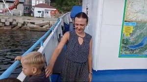 Байкал.Листвянка.Большое автопутешествие из Москвы до Владивостока с 4 маленькими детьми.Кораблик.