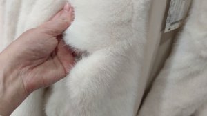 Эко-шубки куртки и теплая повседневка Zolla #женскаямода