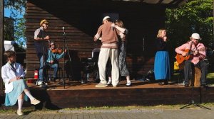 14) Концерт молодежного театра Гротеск ("В Кейптаунском порту").