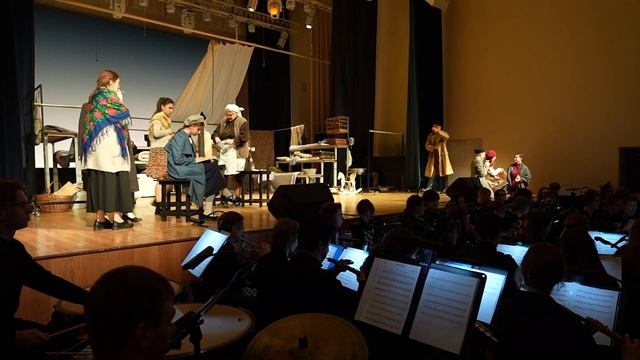 «Эшелон» памяти: в музыкальном колледже Прокофьева поставили спектакль о войне