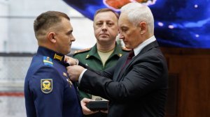 Белоусов вручил звезды Героя России участникам СВО