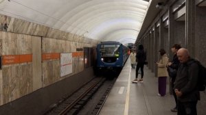 Уникальные вагоны которые скоро исчезнут из метро