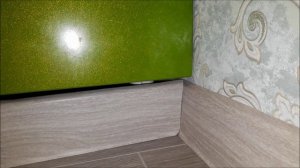 Замена нижней вставки у кухонного гарнитура.