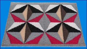 Коврик из полипропиленовой пряжи тунисским крючком. Часть 4.