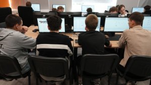 МВД и Минпросвещения РФ возьмут детей мигрантов под особый контроль