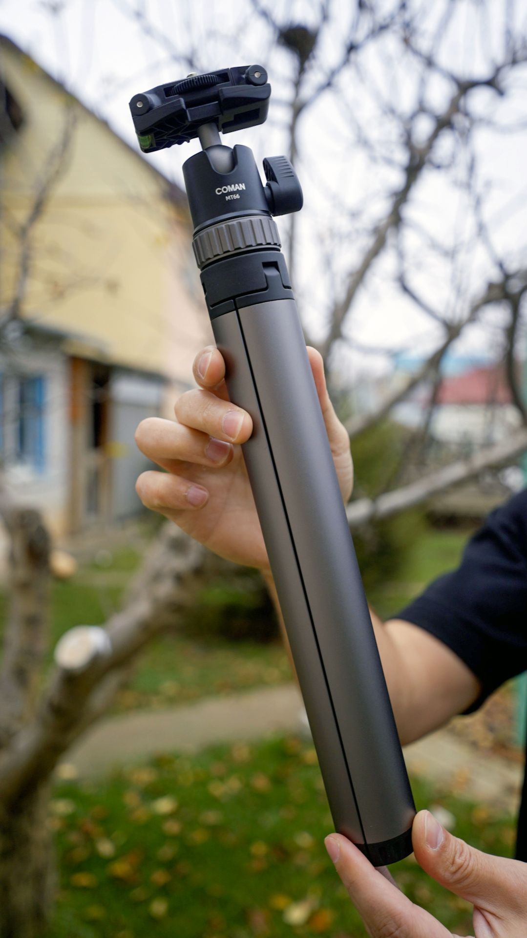 Этот легкий штатив изменит вашу мобильную съемку навсегда! Узнайте, как! Обзор Coman MT66 смотреть онлайн