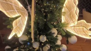 Новогоднее оформление "Плэйс" в Магнитогорске.